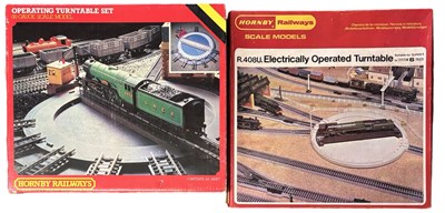 Lot 30 - A pair of boxed Hornby 00 gauge turntables, to...
