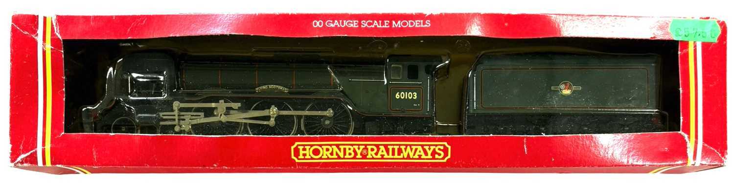 Lot 4 - A boxed Hornby 00 gauge R078 BR Flying...