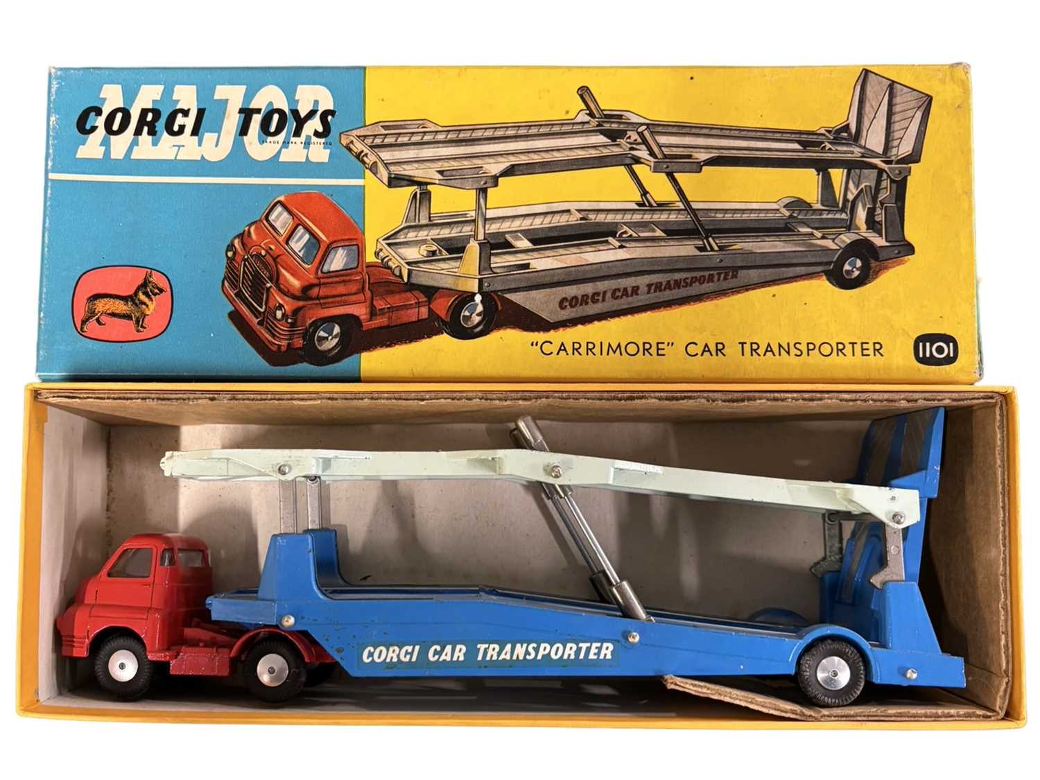 Lot 52 - A boxed Corgi 1101 'Carrimore' Car Transporter