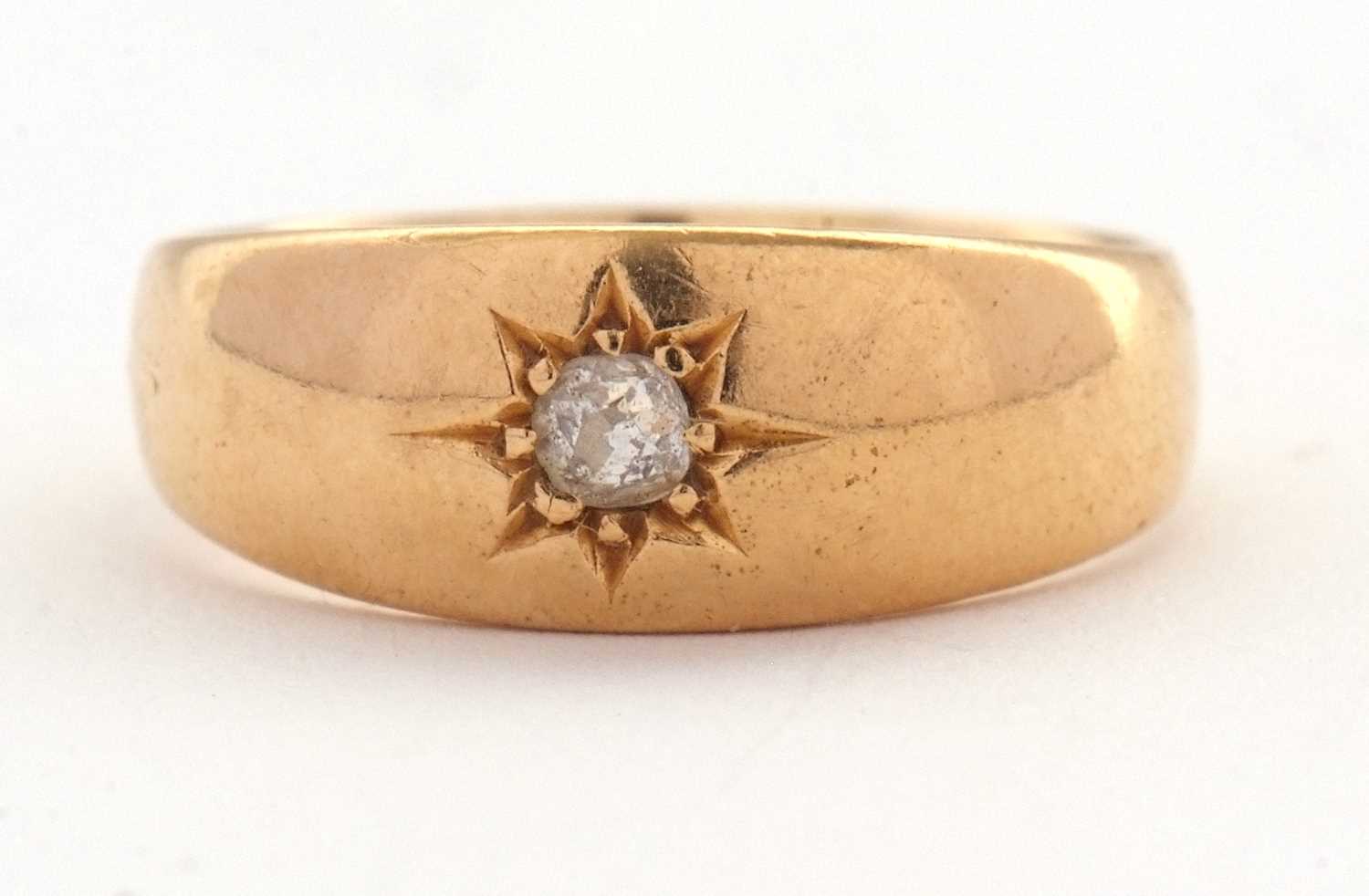 Lot 52 - An early 20th century 18ct diamond ring, with...