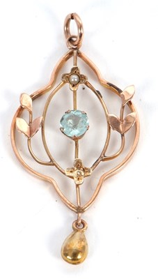 Lot 84 - An early 20th century pendant, the open frame...