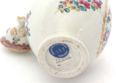 Lot 62 - An 18th Century Worcester porcelain tea caddy...