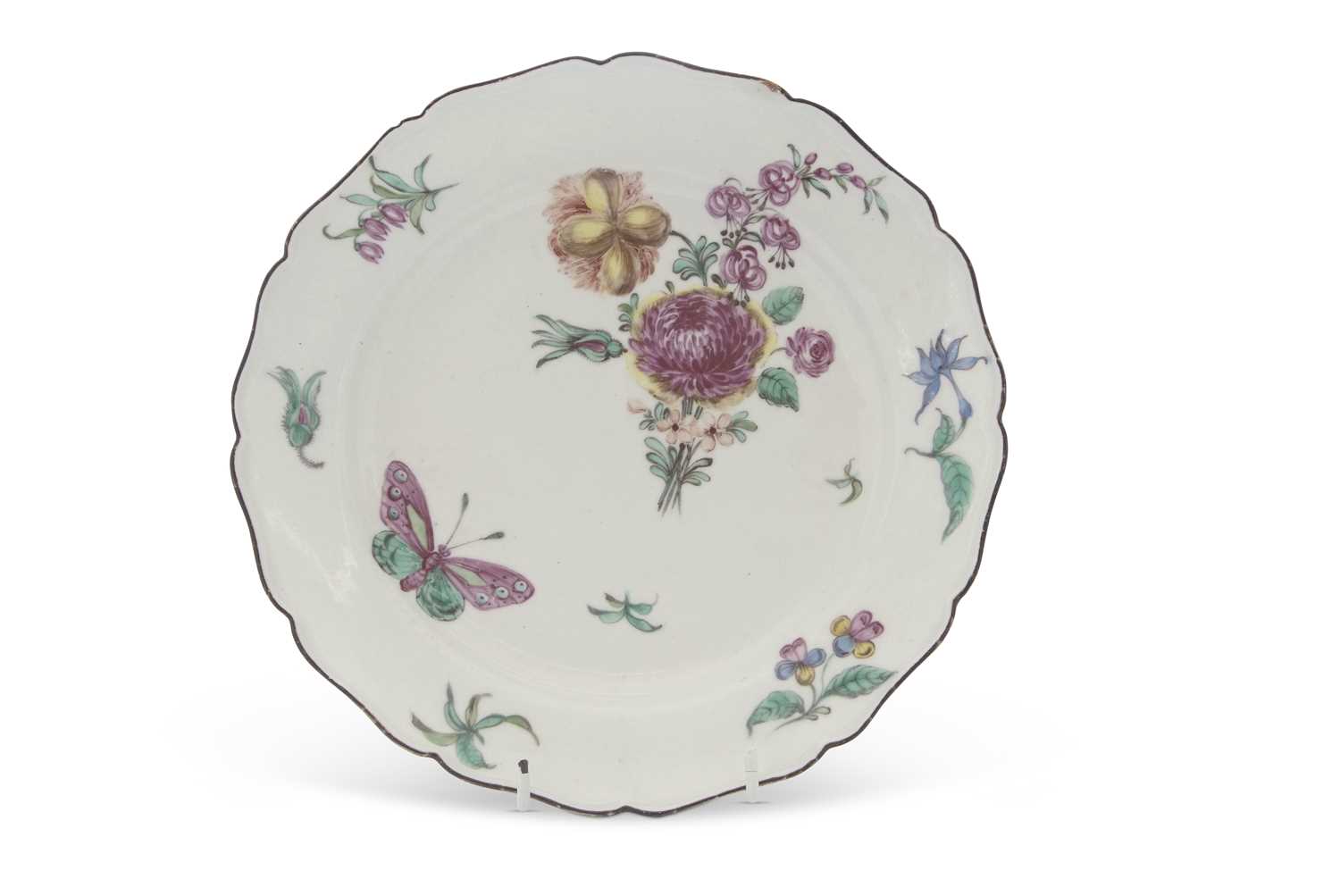 Lot 39 - Rare Bow porcelain plate C.1765 decorated in...