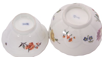 Lot 36 - Meissen Dish c.1750 and a small bowl both...