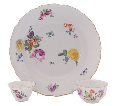 Lot 36 - Meissen Dish c.1750 and a small bowl both...