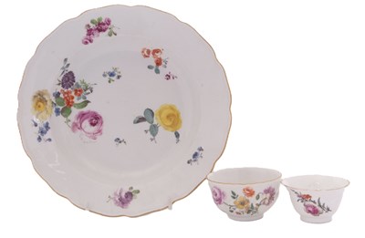Lot 36 - Meissen Dish c.1750 and a small bowl both...