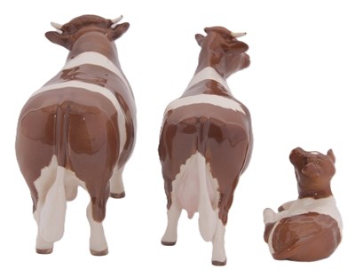 Lot 16 - Beswick Red Friesian Cattle for Beswick...