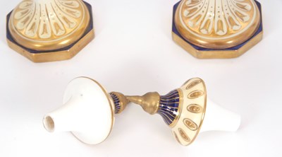 Lot 13 - A further pair of Wedgwood vases early 20th...