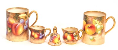 Lot 28 - A Royal Worcester fruit plate decorated with...