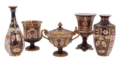 Lot 29 - A group of Royal Crown Derby wares including a...