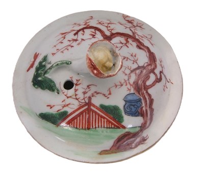 Lot 54 - An early Worcester porcelain teapot and cover,...