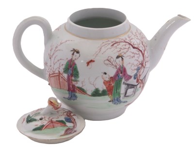 Lot 54 - An early Worcester porcelain teapot and cover,...