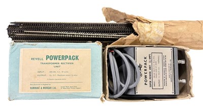 Lot 30 - A pack of N gauge model railway track,...