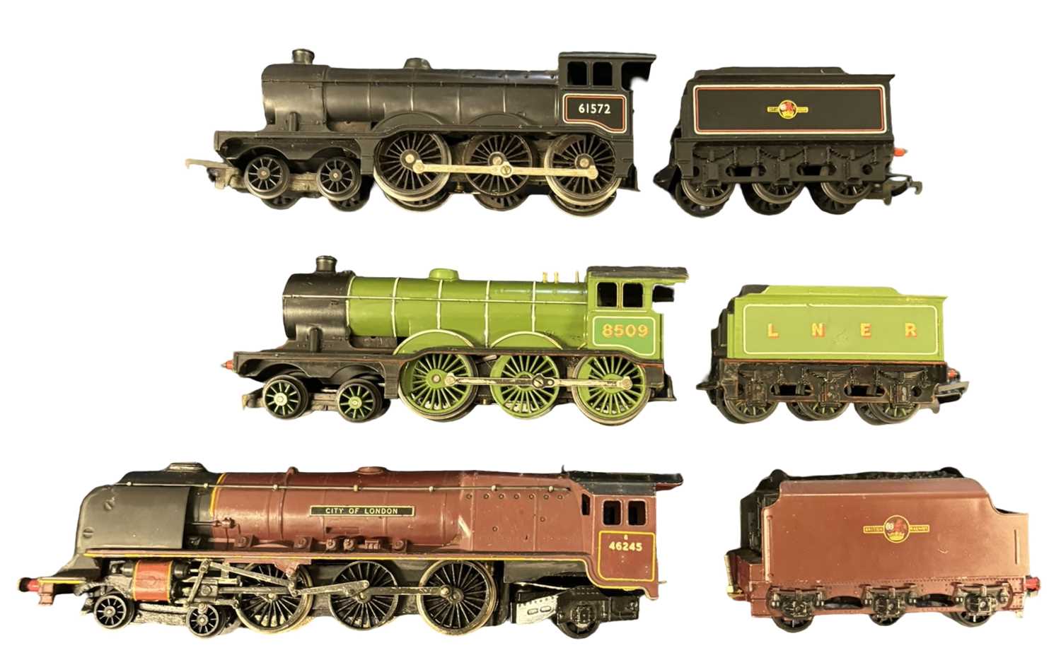 Lot 24 - Three 00 gauge Triang locomotives and tenders,...