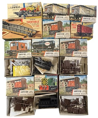 Lot 222 - A group of various boxed Airfix 00 gauge model...