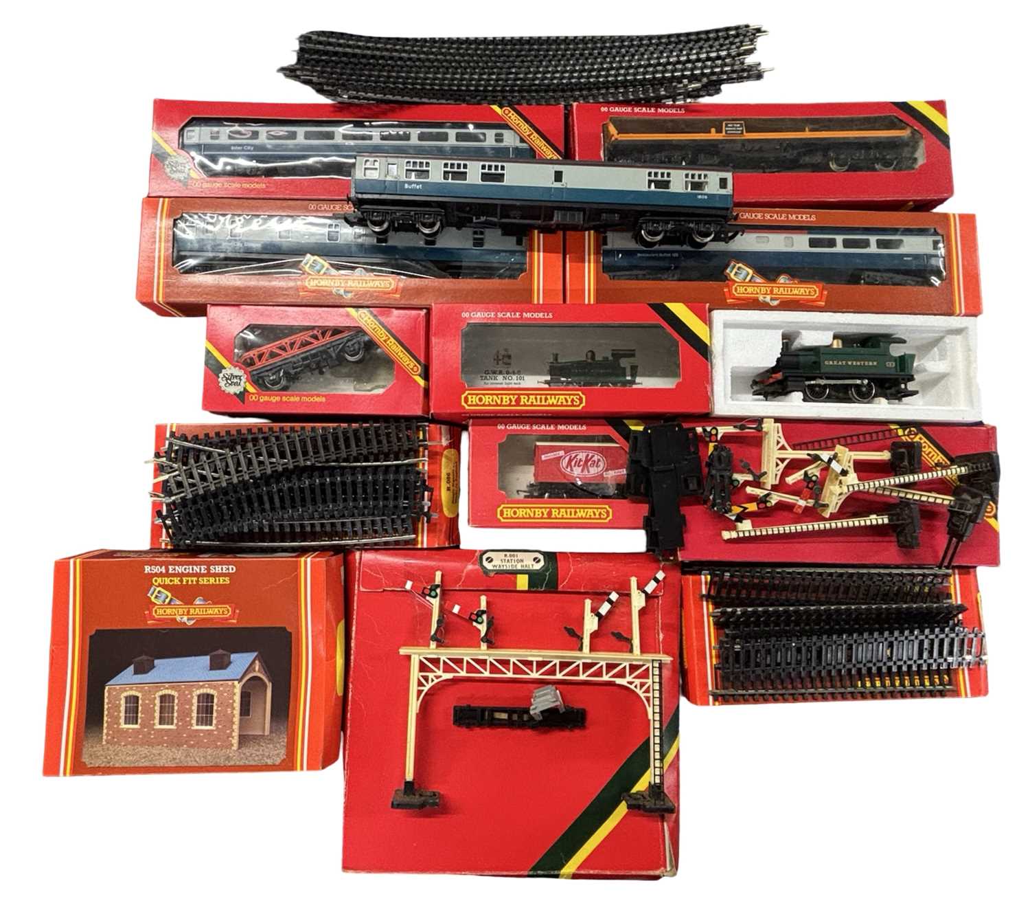 Lot 19 - A mixed lot of various boxed Hornby 00 gauge...
