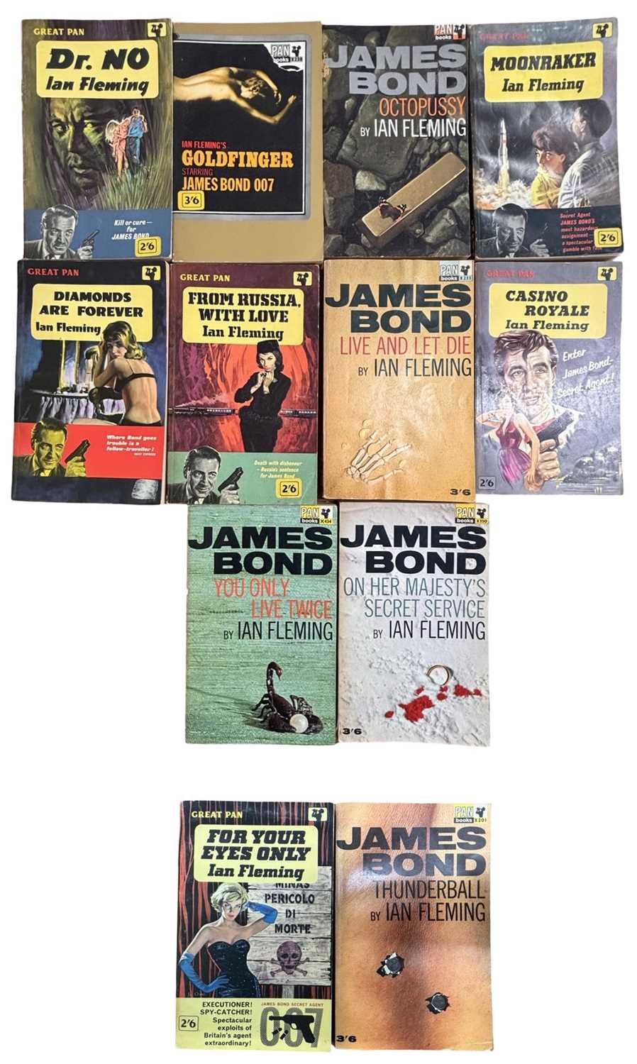 Lot 81 - IAN FLEMING PAN PAPERBACKS: 12 Titles:...