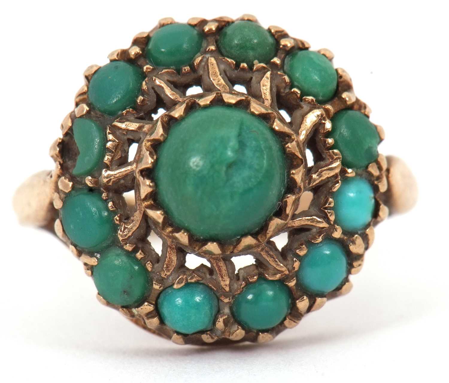 Lot 86 - A 9ct turquoise ring, the round cluster set...