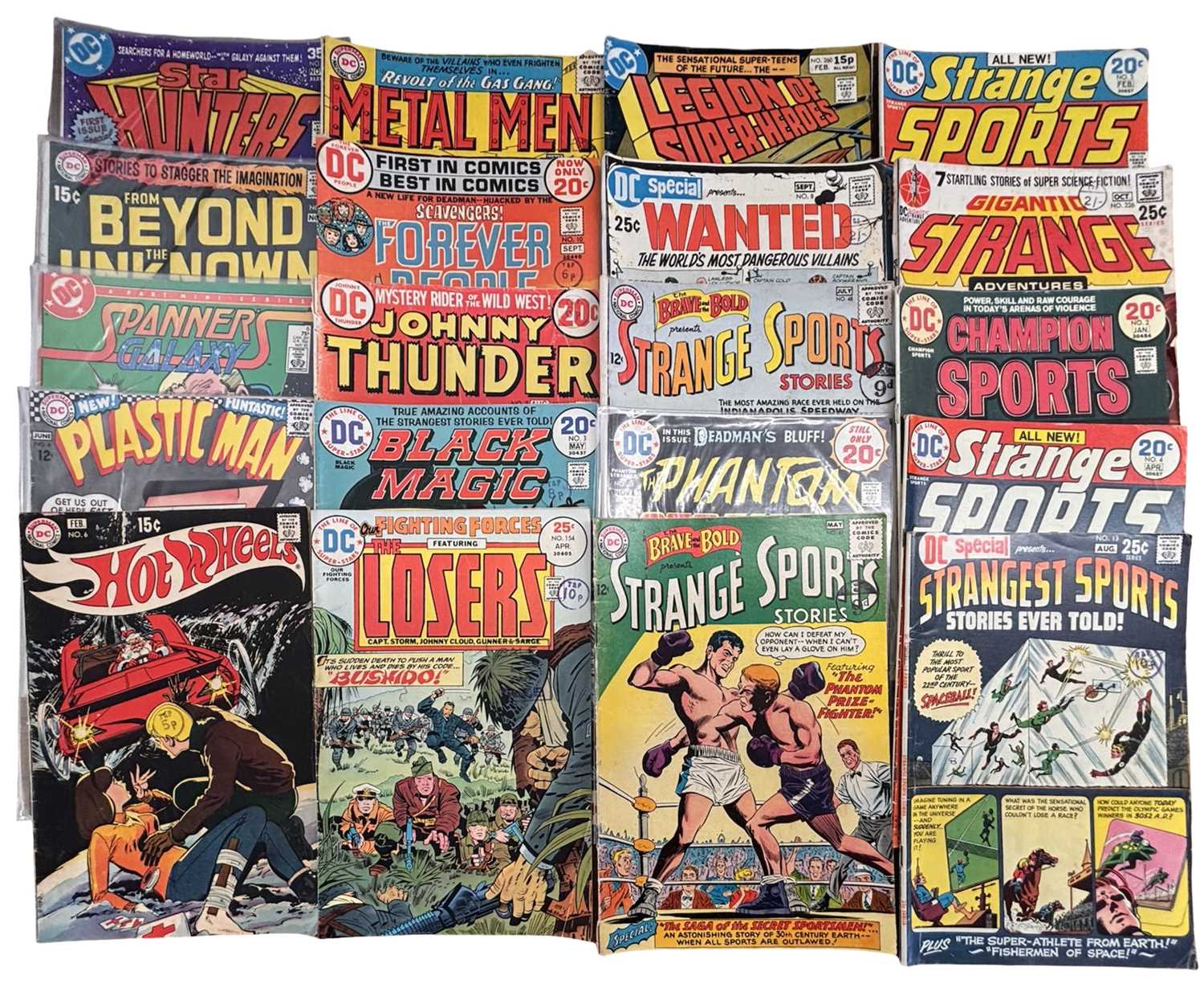 Lot 5 - Mixed vintage DC comic books, to include:...
