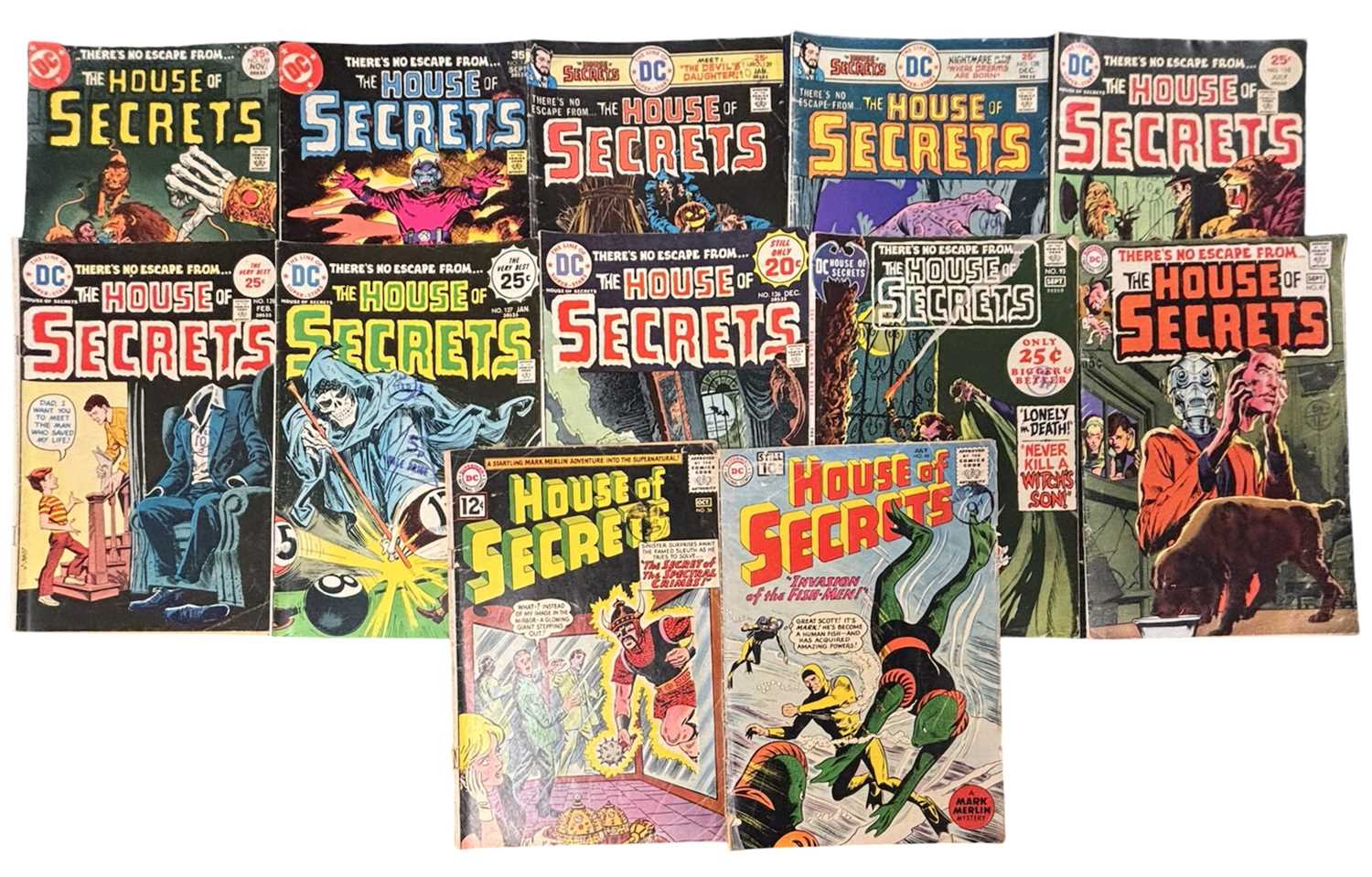 Lot 19 - HOUSE OF SECRETS, DC. Issues:...