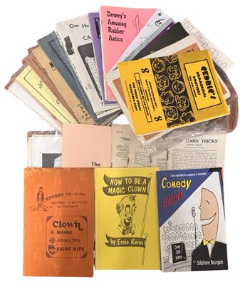 Lot 247 - ONE PACKET: Various magic, illusions,...