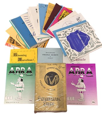 Lot 253 - ONE PACKET: Various magic, illusions,...