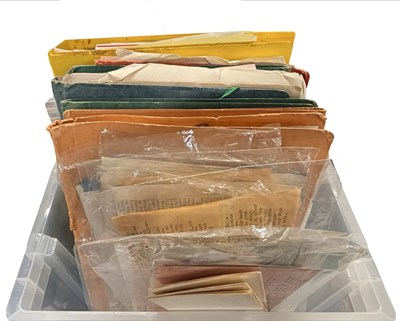 Lot 315 - ONE BOX: Various magic and illusion...
