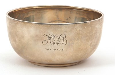 Lot 11 - A George V silver sugar bowl of plain...