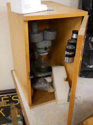 Lot 719 - Microscope, boxed