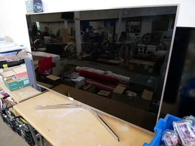 Lot 754 - A Panasonic flat screen TV