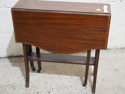 Lot 312 - An Edwardian mahogany Sutherland table