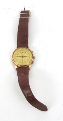 Lot 258 - A high grade yellow metal Chronosuisse...