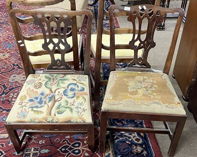 Lot 507 - A Georgian mahogany framed dining chair with...