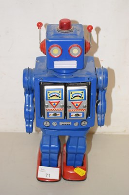 Lot 71 - A modern tin plate robot