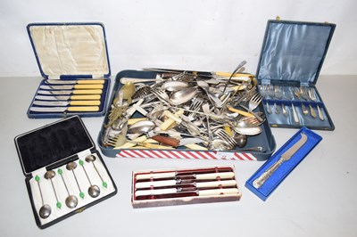 Lot 72 - Quantity of various cutlery