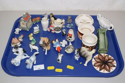 Lot 76 - Quantity of various small figures and other...