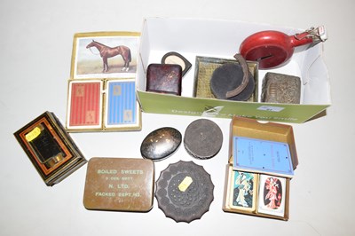 Lot 91 - Box containing a quantity of small tins and boxes