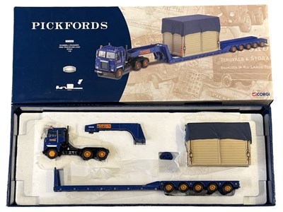 Lot 98 - A boxed Corgi Heavy Haulage CC12605 Scammell...