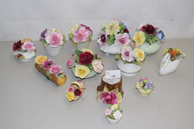 Lot 136 - Selection of assorted floral ceramic flower...