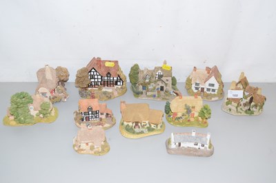 Lot 160 - Selection of various Lilliput Lane cottages