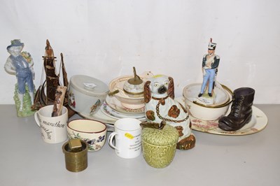 Lot 161 - Selection of various decorative ceramics etc