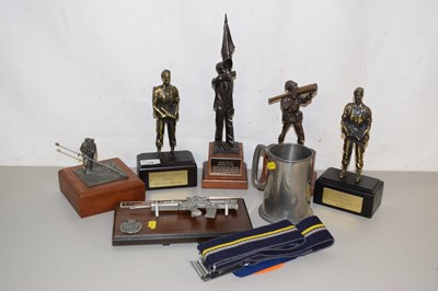 Lot 176 - Selection of various military figures
