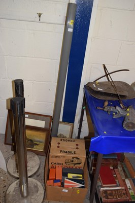 Lot 217 - Cabin Automat slide projector and various...