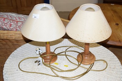 Lot 281 - Pair of small table lamps
