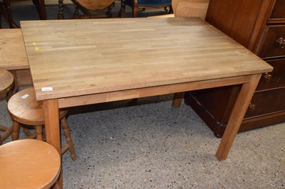 Lot 314 - Modern kitchen table, length approx 119cm