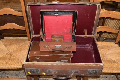 Lot 308 - Five various sized cases