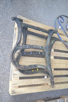 Lot 222 - A pair of metal bench ends