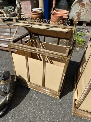 Lot 118 - Terrarium