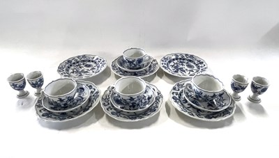 Lot 292 - Quantity of 20th Century Meissen porcelain...