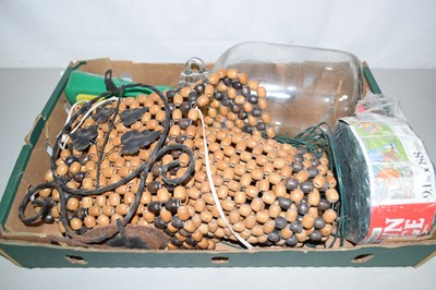 Lot 533 - Box of various household clearance sundries